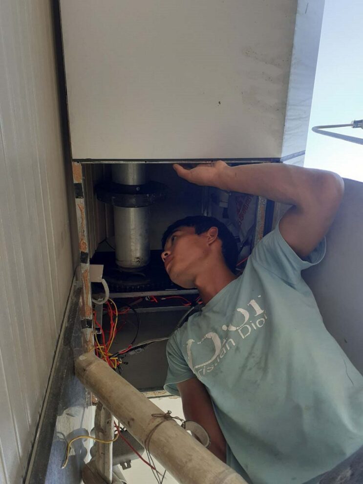 Sửa chữa cửa cuốn giá rẻ quận Bình Tân