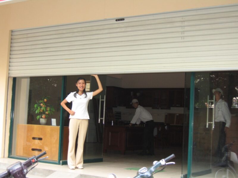 sua_cua_cuon_03 Sửa cửa cuốn giá rẻ tại nhà tại quận 7 tphcm
