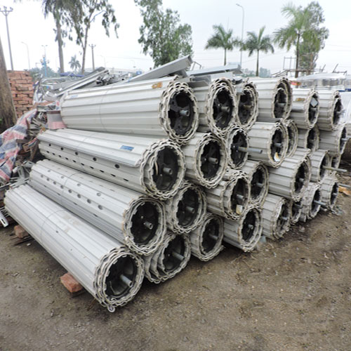 Không nên mua cửa cuốn đã qua sử dụng nhằm tránh trùng lặp mã. Cửa cuốn cũ đã qua sử dụng