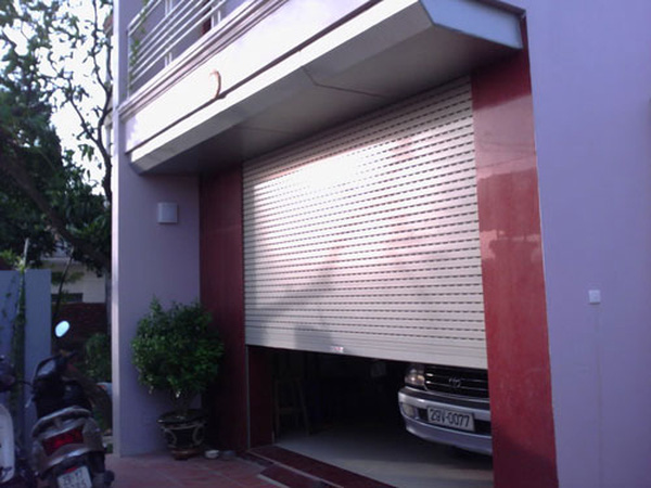 Hộp kỹ thuật cửa cuốn cho nhà mặt phố