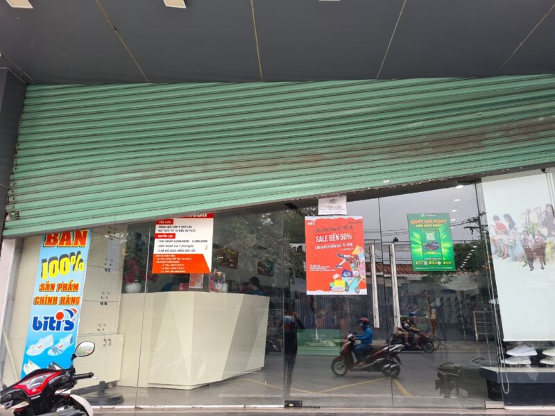 Sửa cửa cuốn bị gặp vật cản