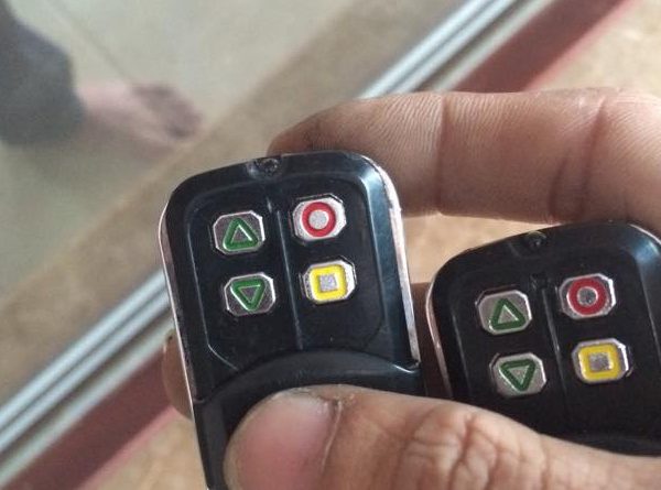 Sửa điều khiển cửa cuốn tại nhà