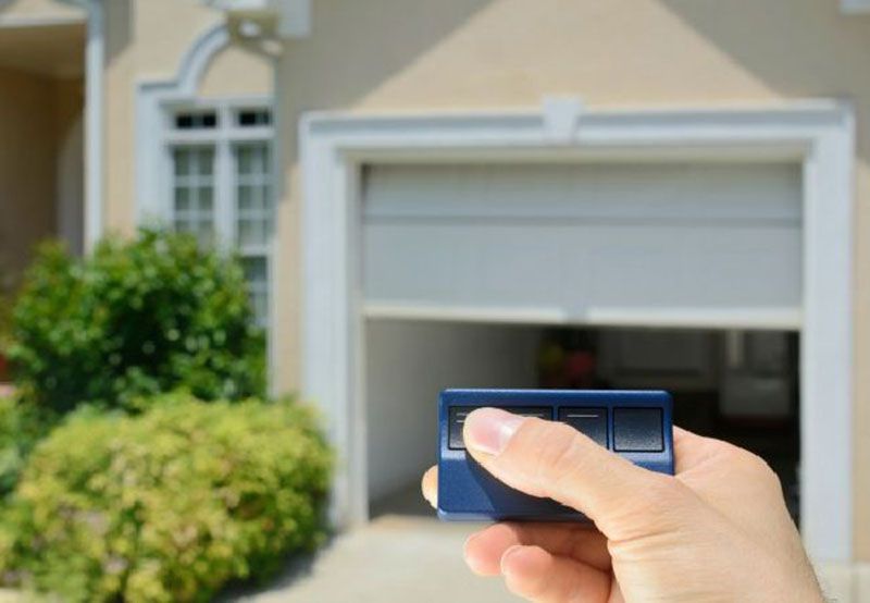 Hướng dẫn sử dụng điều khiển cửa cuốn