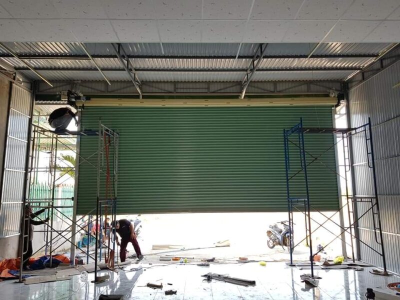 Lắp đặt cửa cuốn HCM