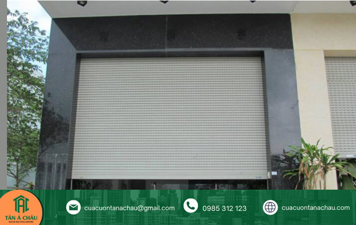 Có nên lắp cửa cuốn không