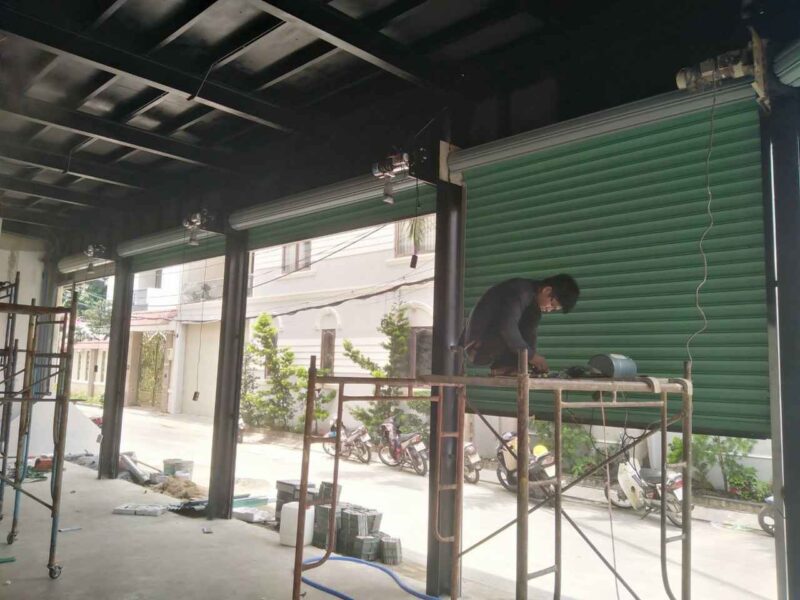 Lắp cửa cuốn Đài Loan giá rẻ