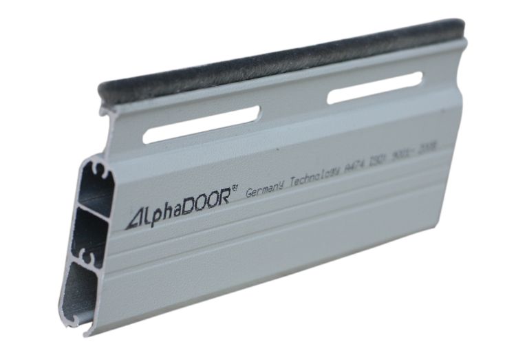 cửa cuốn nhôm alpha door
