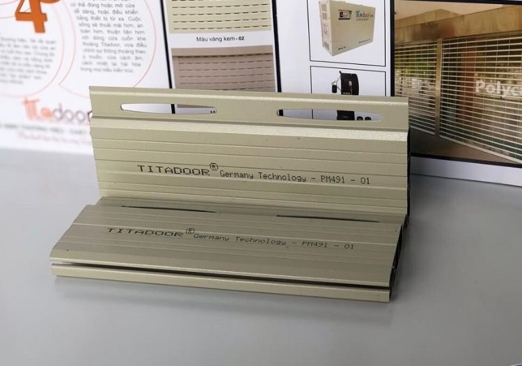 cửa cuốn nhôm titadoor pm-491