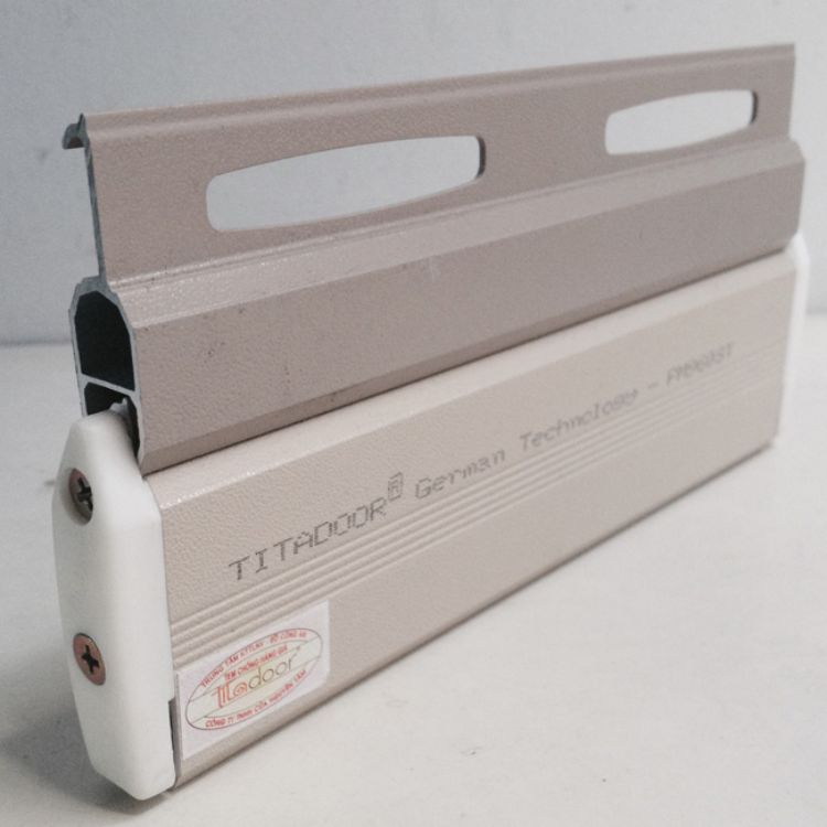 cửa cuốn nhôm titadoor super deluxe pm-960st