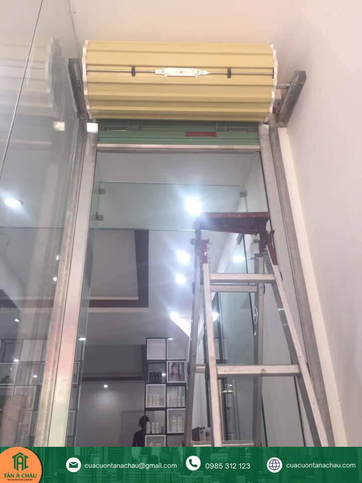 Giá cửa cuốn tấm liền