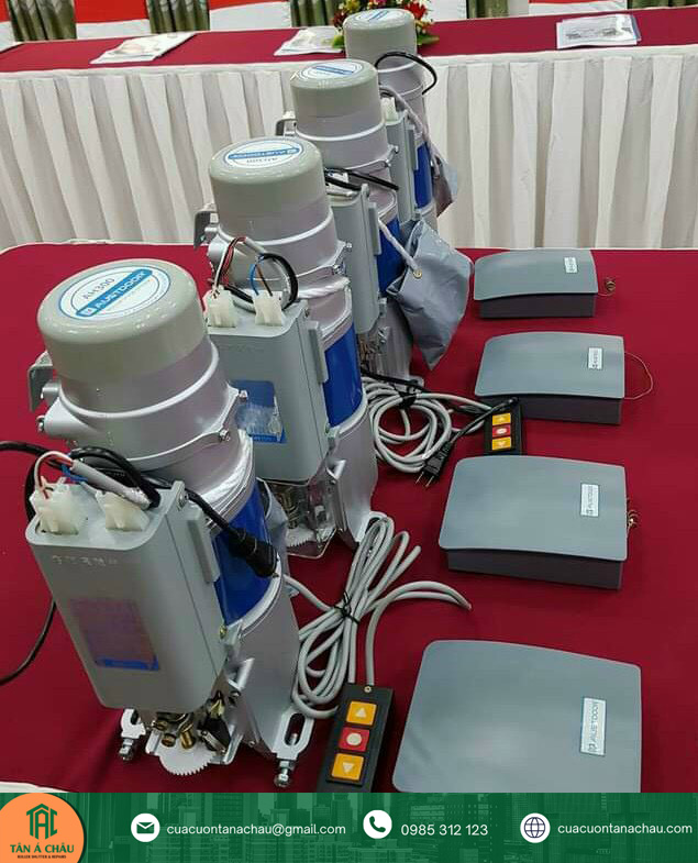 Giá motor cửa cuốn Austdoor tphcm