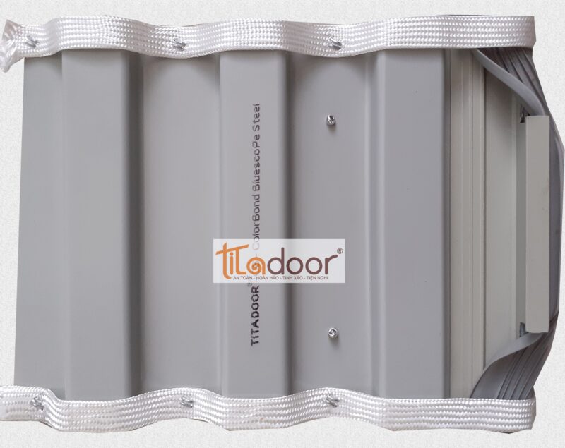cửa cuốn tấm liền titadoor al