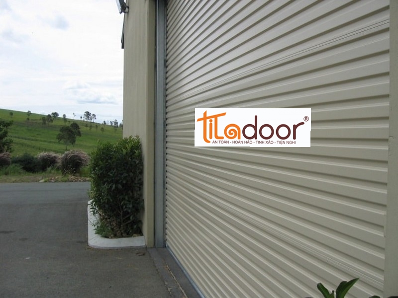 cửa cuốn titadoor AP